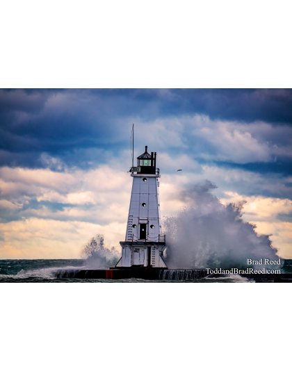 Ludington Lighthouse with waves