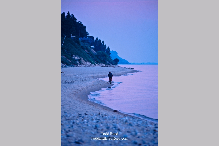 Shoreline Trek