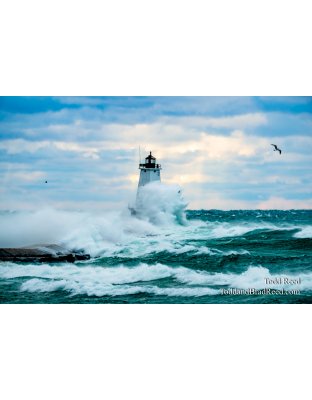 Ludington Lighthouse Storm (2305)