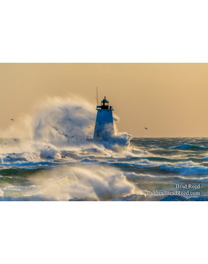 Ludington Lighthouse Storm (8677)